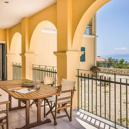 Mihas Villa Vlachata